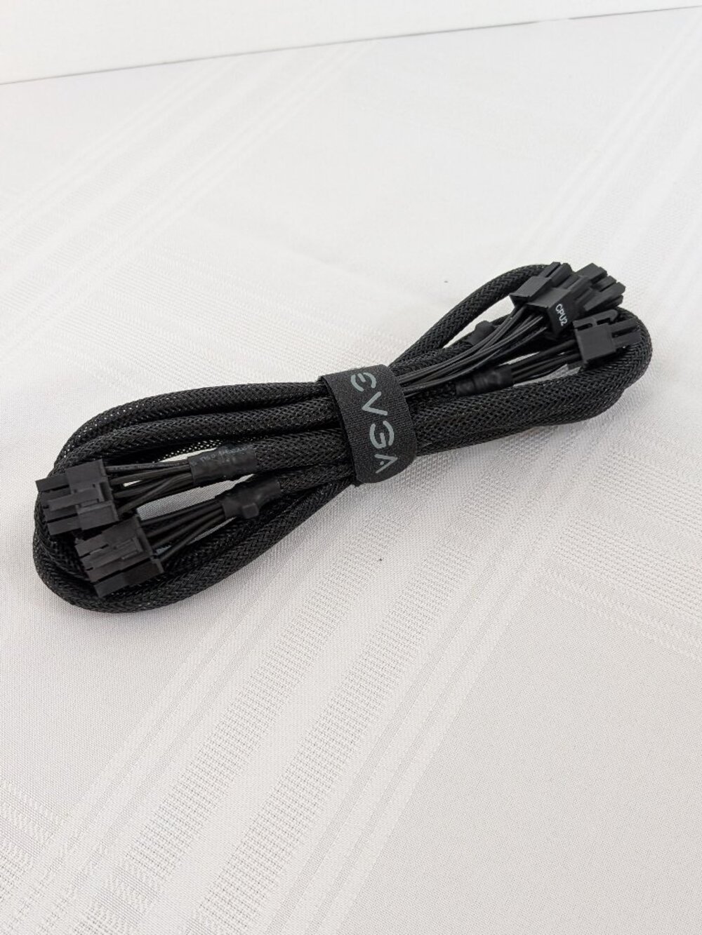 EVGA SuperNOVA braided power supply cable 8 pin CPU -> 6+2 pin VGA